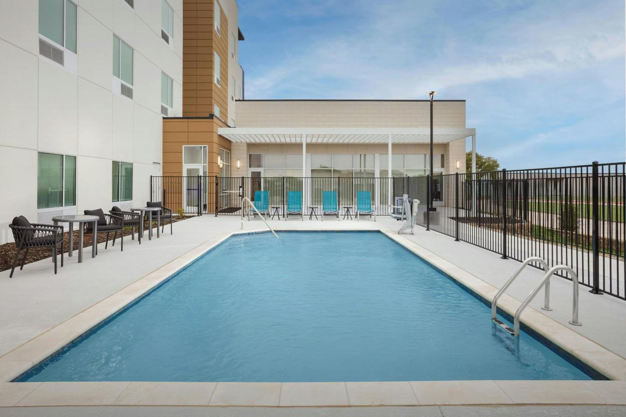 Towneplace Suites By Marriott Forney Exterior foto